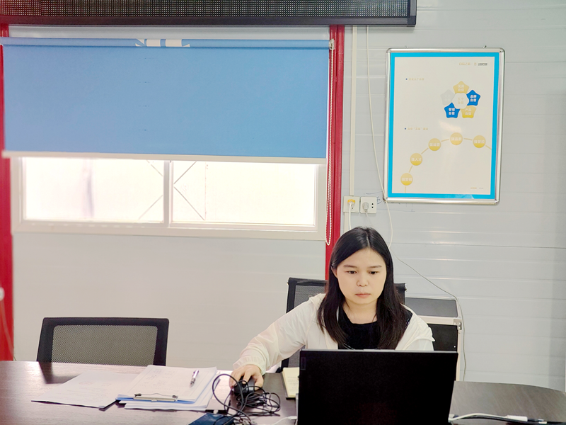 1753672236397957.png 蒙露露_副本_副本.png